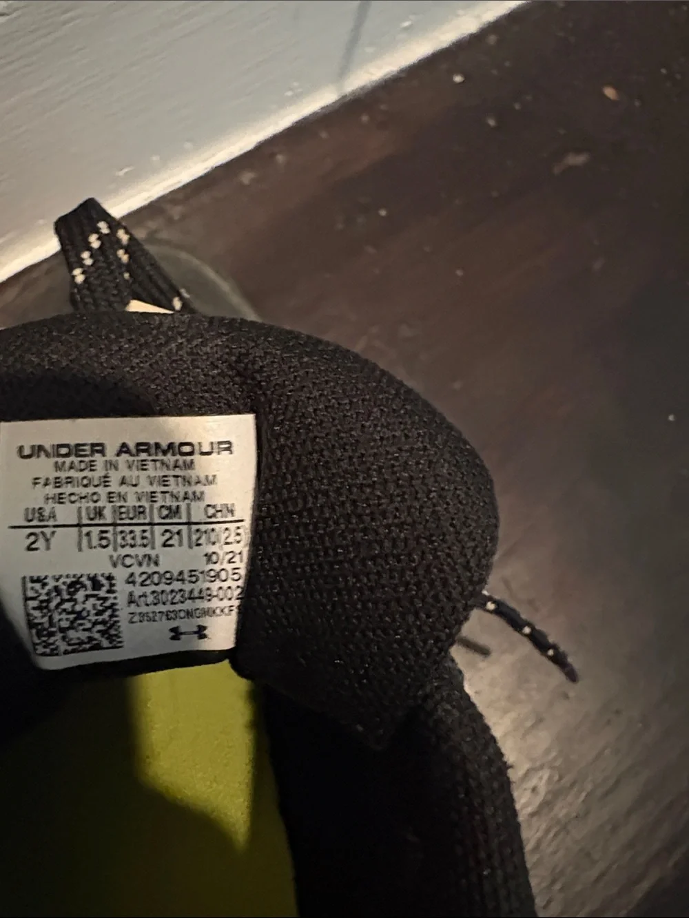 Under Armour Kids Black and White Baseball Cleats